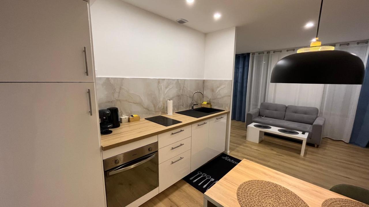 Appartement Luxe Jaune Saint-Etienne (Loire)
