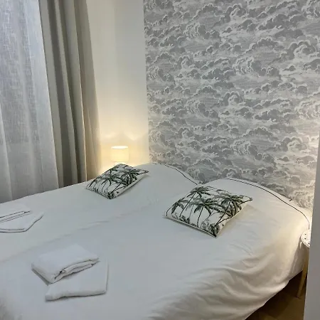 Appartement Luxe Jaune Saint-Etienne  Buitenkant foto