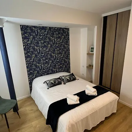 Appartement Luxe Jaune Saint-Etienne  Buitenkant foto