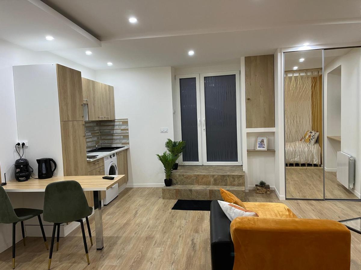 Apartment Luxe Jaune Saint-Etienne (Loire)
